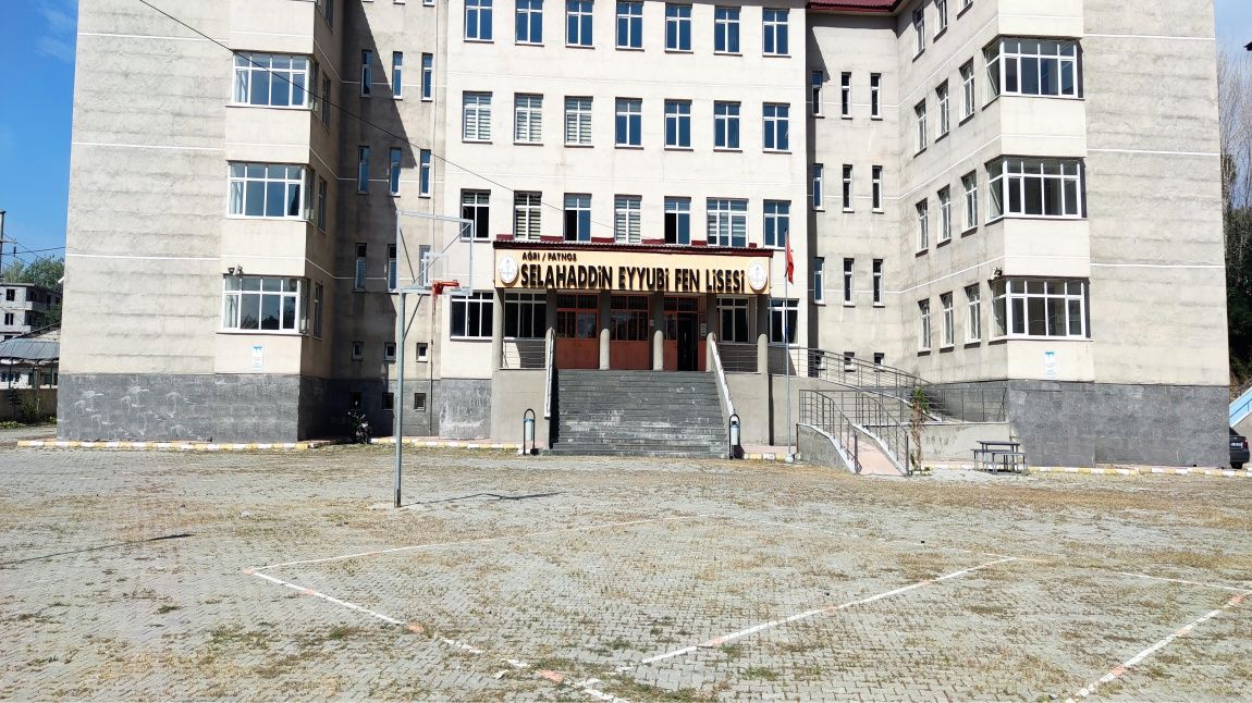 Patnos Selahaddin Eyyubi Fen Lisesi