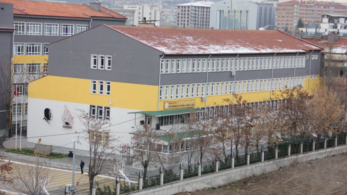 İskitler Mesleki ve Teknik Anadolu Lisesi