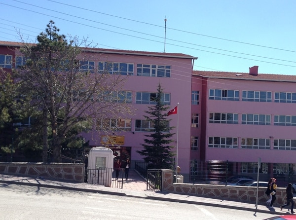 Elmadağ Anadolu Lisesi
