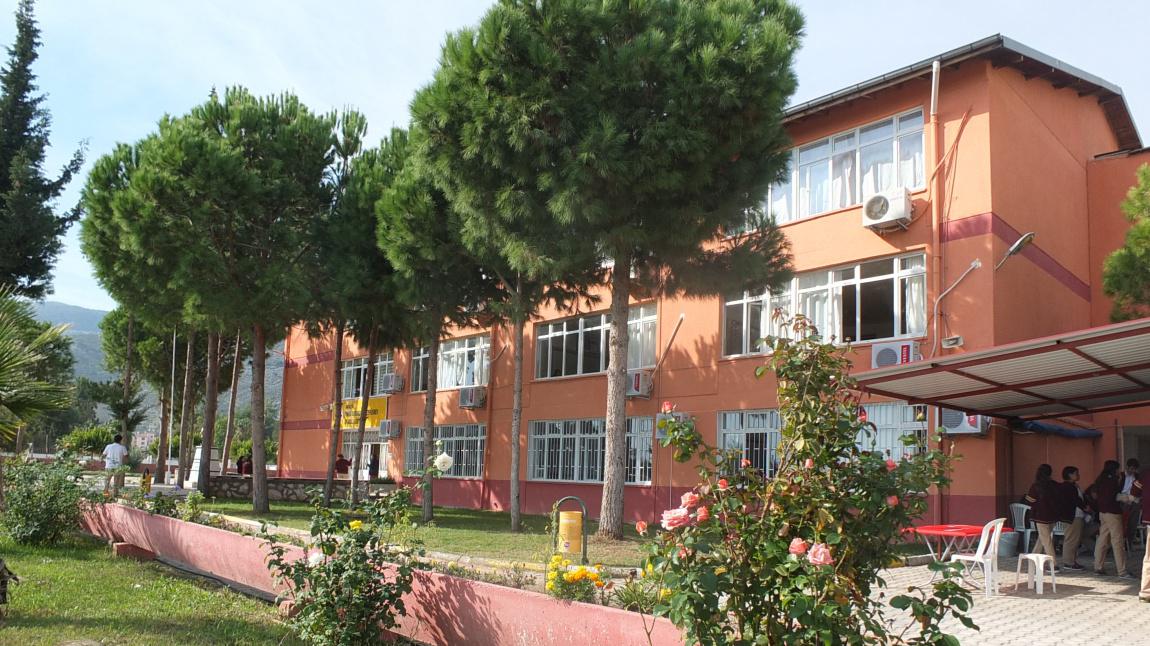 Finike Gıyaseddin Keyhüsrev Anadolu Lisesi