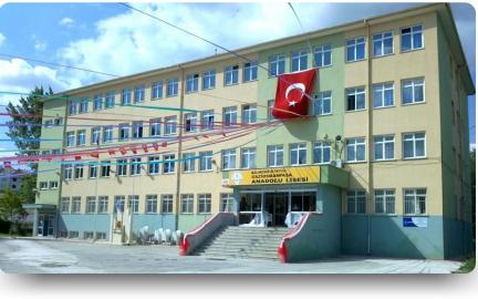 Mehmet Ağa Safarov Anadolu Lisesi