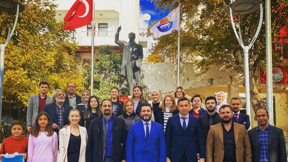 Saraylar Anadolu İmam Hatip Lisesi