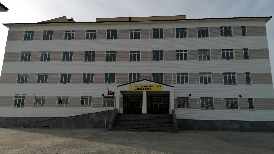 Bitlis Mesleki Ve Teknik Anadolu Lisesi