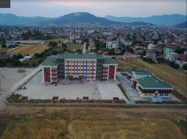 Oğuzhan Kız Mesleki ve Teknik Anadolu Lisesi