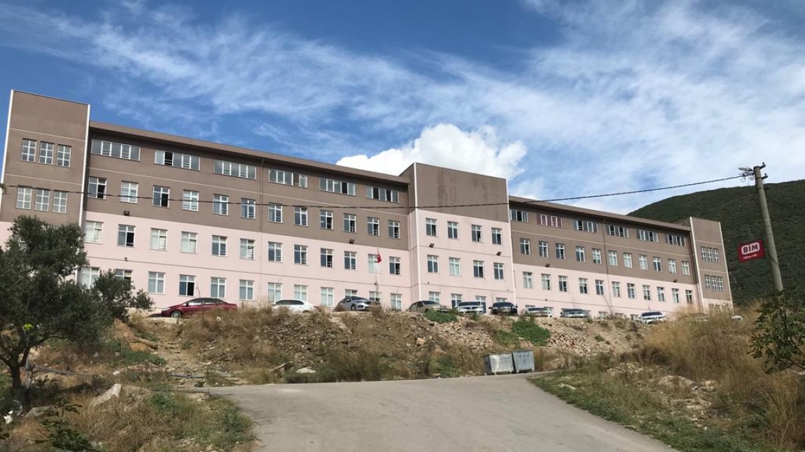 Gemlik Mesleki Ve Teknik Anadolu Lisesi