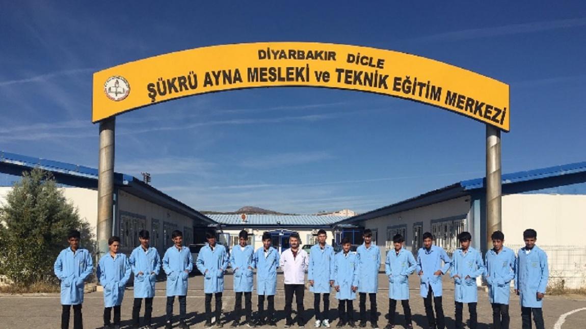 Dicle Şükrü Ayna Mesleki Ve Teknik Anadolu Lisesi