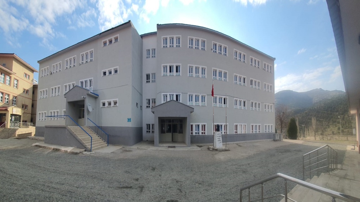 Akşar Anadolu Lisesi