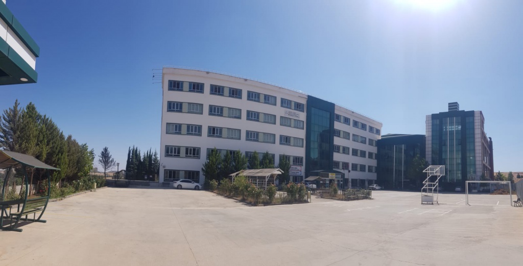 Şehit Cuma Akıl Anadolu İmam Hatip Lisesi