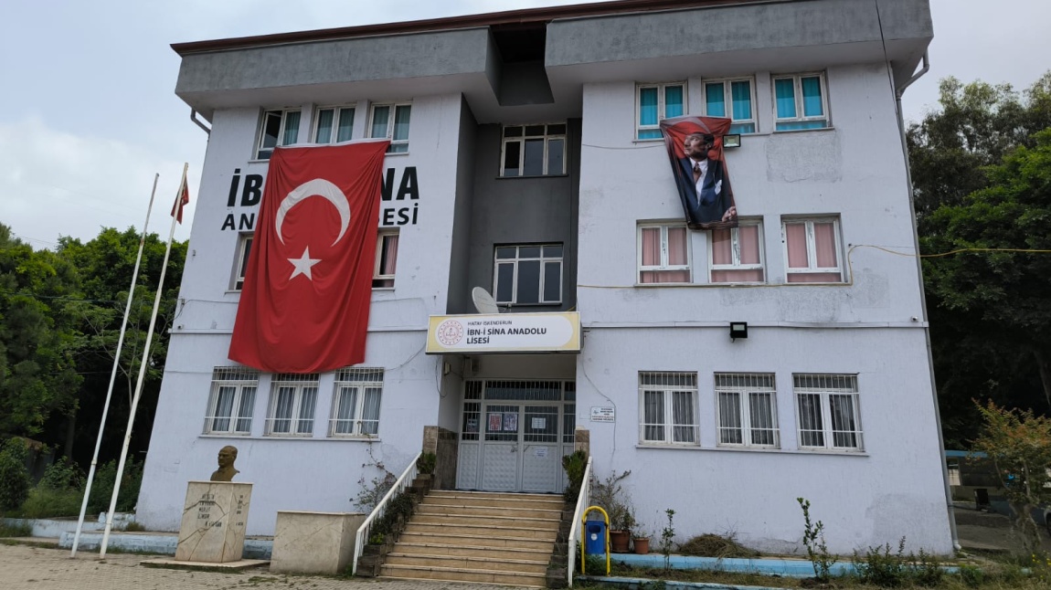 İbn-İ Sina Anadolu Lisesi