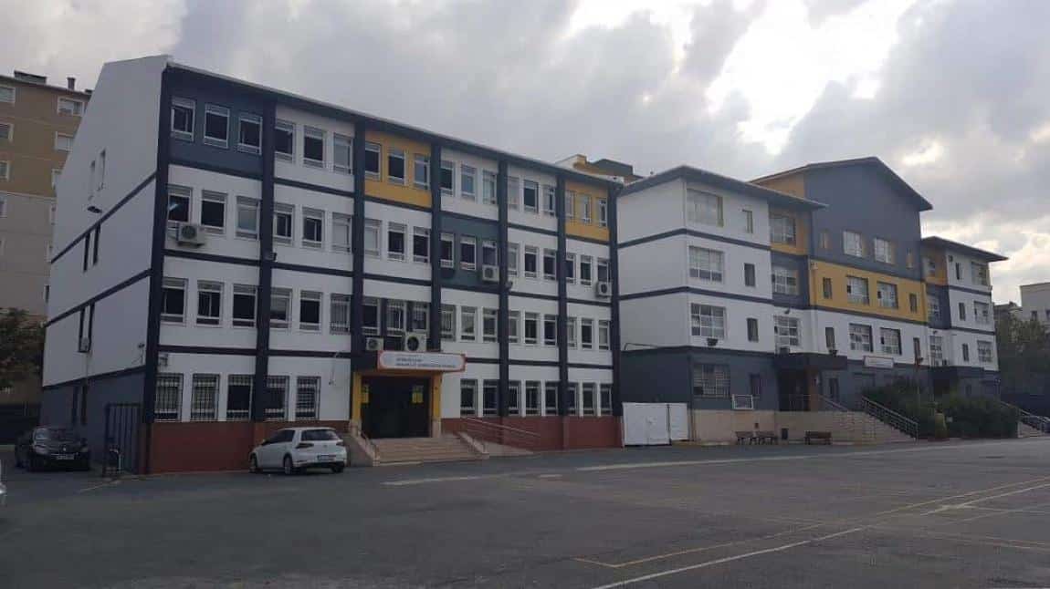 Dündar Uçar Mesleki Ve Teknik Anadolu Lisesi