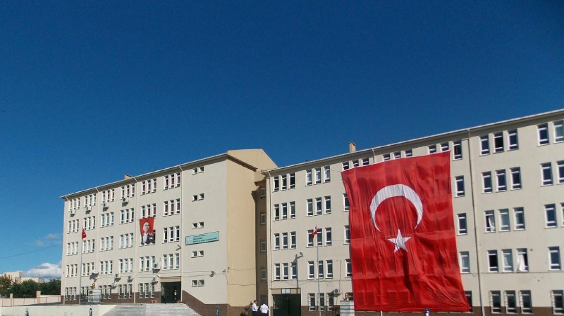 Sudi Özkan Mesleki Ve Teknik Anadolu Lisesi