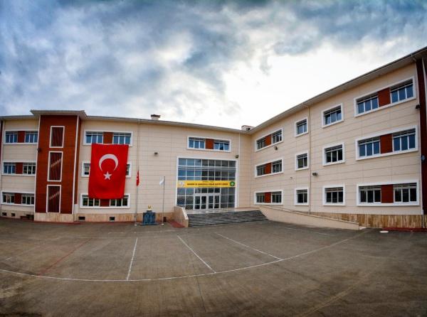 Tuzla Mahir İz Anadolu İmam Hatip Lisesi