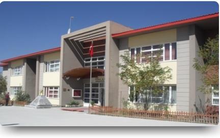 Hüsnü M.Özyeğin Anadolu Lisesi