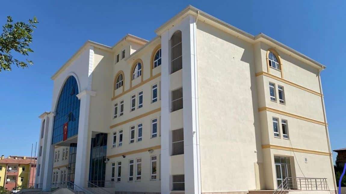 Erkenek Şehit Gökhan Kuzu Anadolu Lisesi