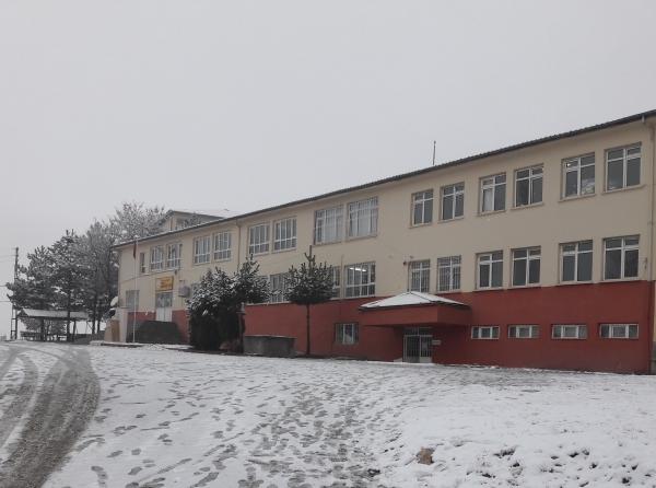 Hekimhan Anadolu İmam Hatip Lisesi