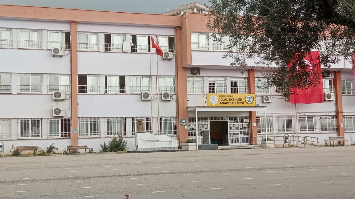 İclal Ekenler Anadolu Lisesi