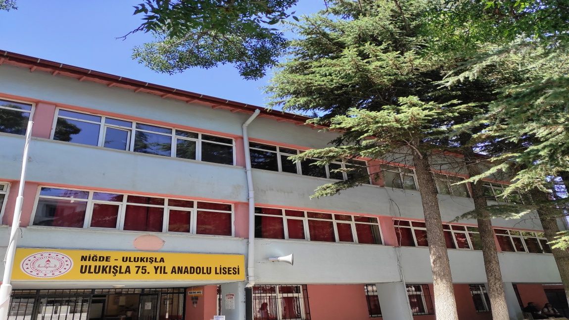 Ulukışla 75. Yıl Anadolu Lisesi