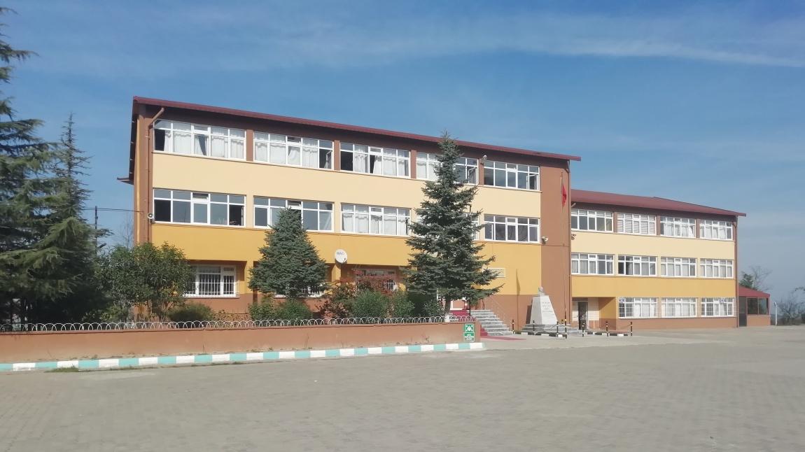 İbn-İ Sina Mesleki Ve Teknik Anadolu Lisesi