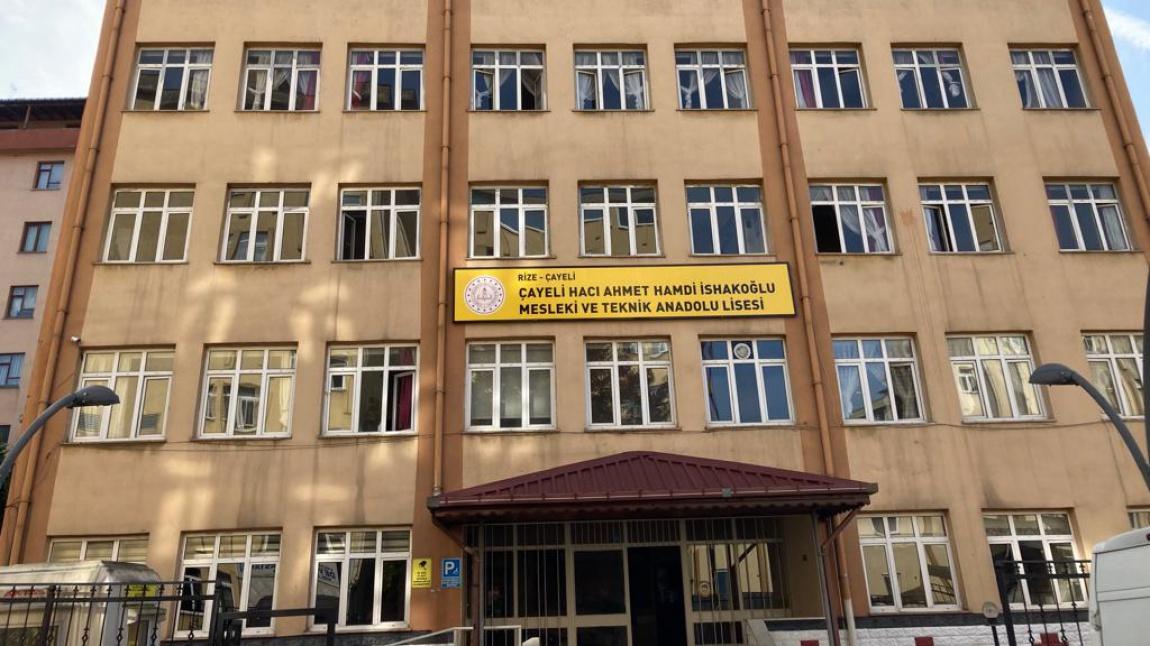 Çayeli Hacı Ahmet Hamdi İshakoğlu Mesleki Ve Teknik Anadolu Lisesi - Ana Fotoğraf
