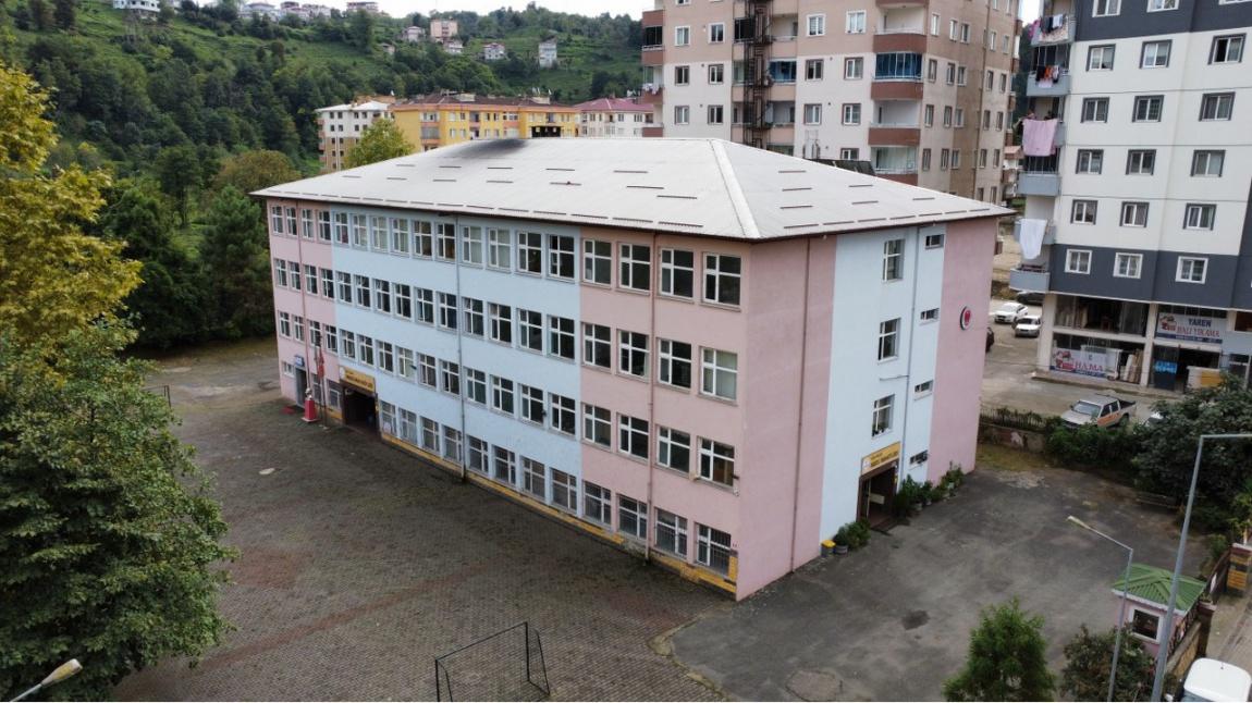 Pazar Anadolu İmam Hatip Lisesi