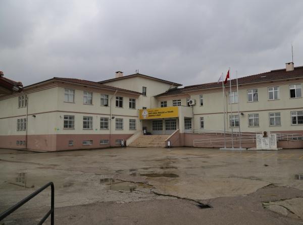 Ümit Erdal Mesleki Ve Teknik Anadolu Lisesi