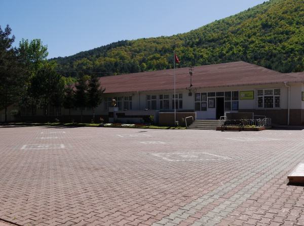 Kolay Anadolu Lisesi - Ana Fotoğraf