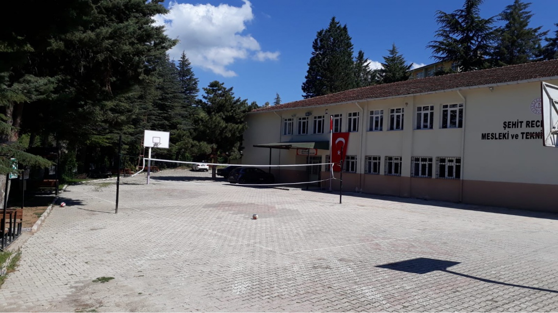 Şehit Recep Şahin Mesleki Ve Teknik Anadolu Lisesi - Ana Fotoğraf