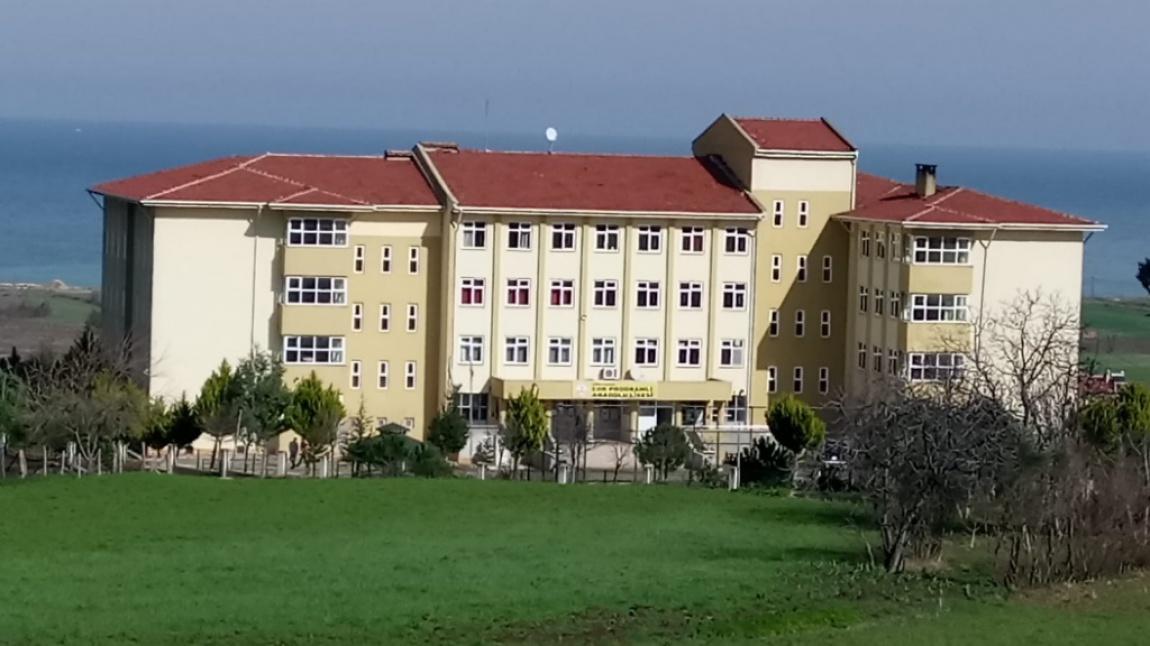 Yakakent Çok Programlı Anadolu Lisesi