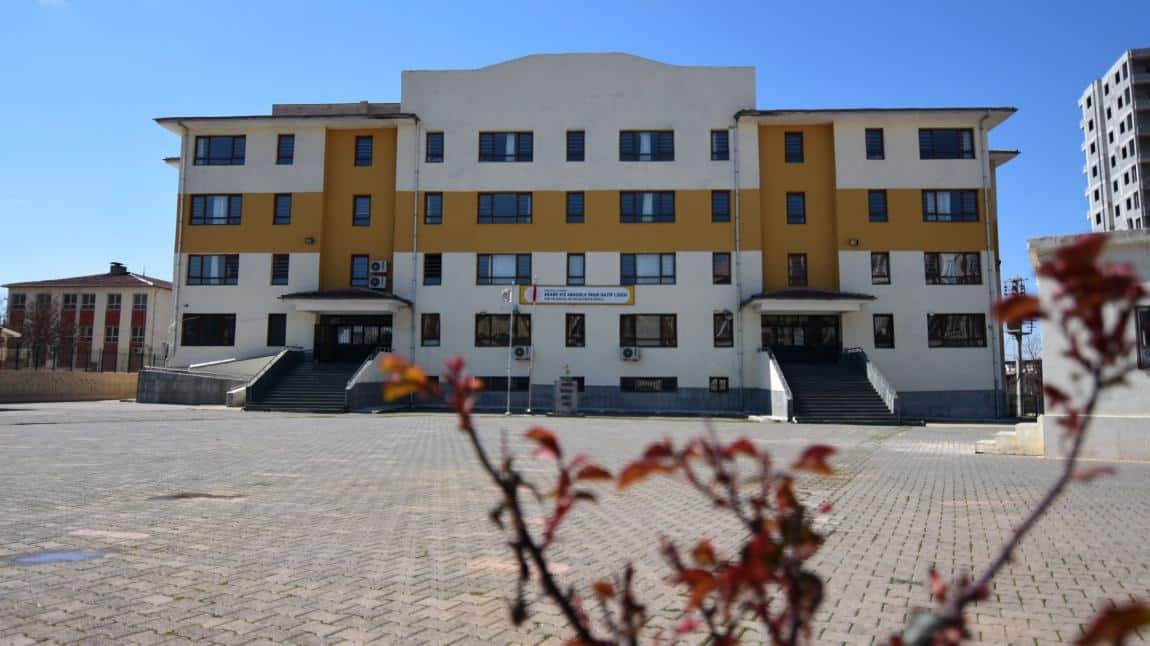 Akabe Kız Anadolu İmam Hatip Lisesi