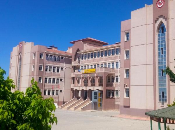 Karaköprü Mesleki Ve Teknik Anadolu Lisesi
