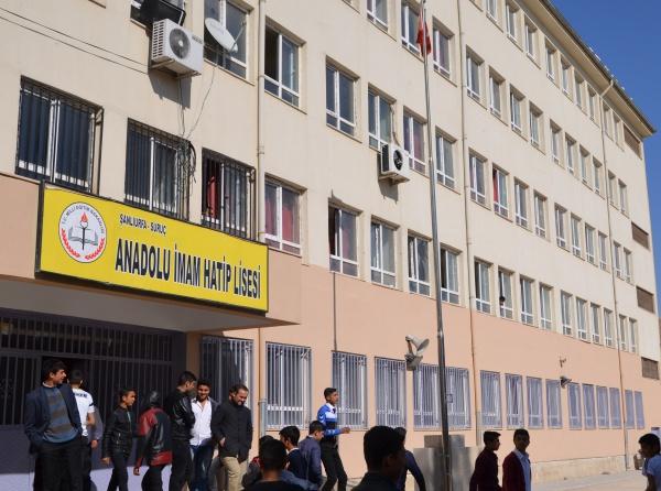 Suruç Anadolu İmam Hatip Lisesi (Erkek)