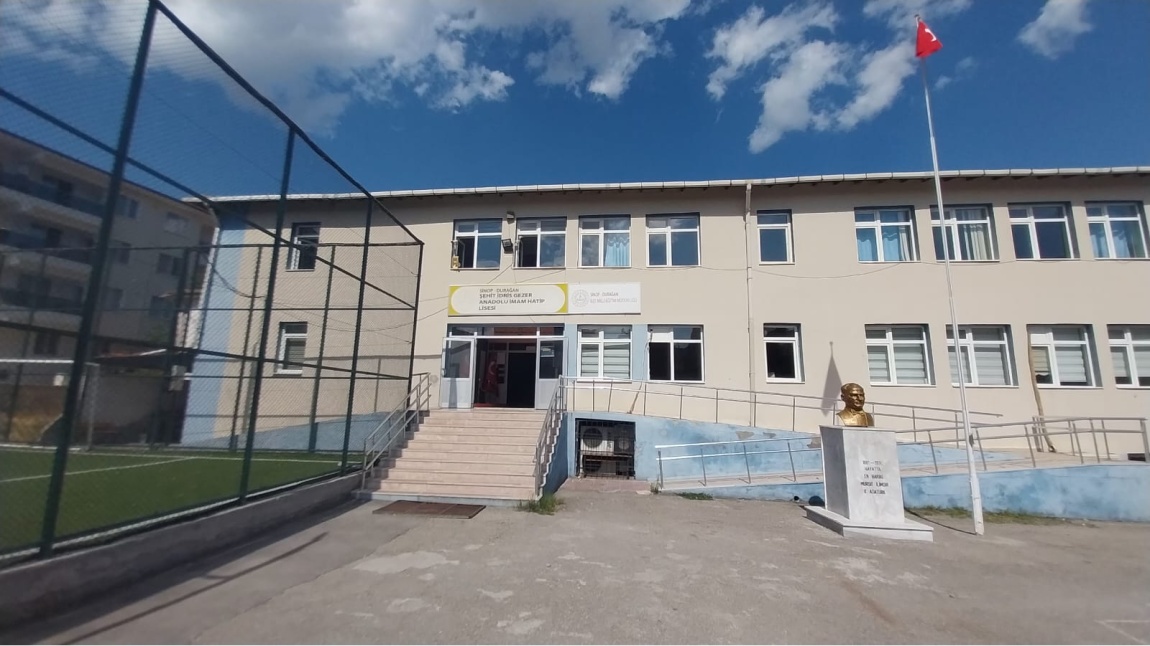 Şehit İdris Gezer Anadolu İmam Hatip Lisesi