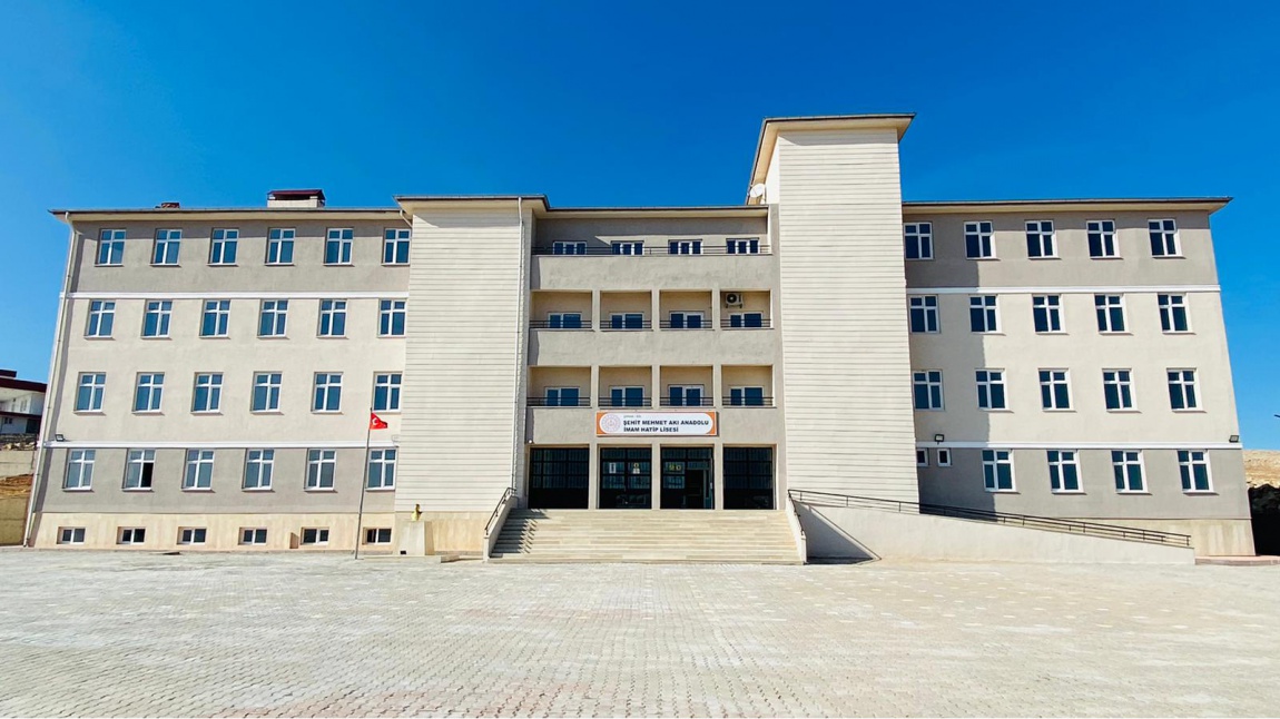 Şehit Mehmet Akı Anadolu İmam Hatip Lisesi - Ana Fotoğraf