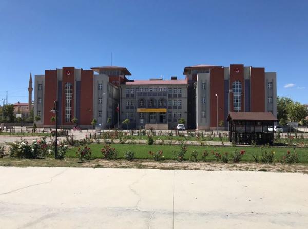 Şehit Nurullah Çakır Çok Programlı Anadolu Lisesi