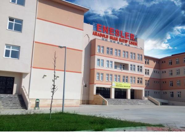Enesler Anadolu İmam Hatip Lisesi - Ana Fotoğraf