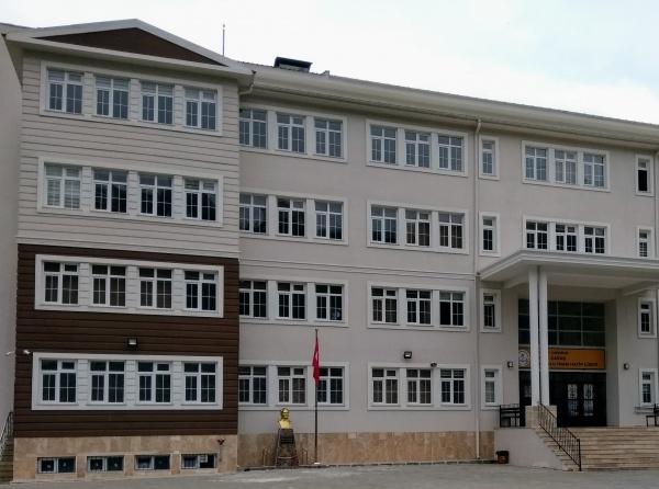 İsmail Çavuş Anadolu İmam Hatip Lisesi