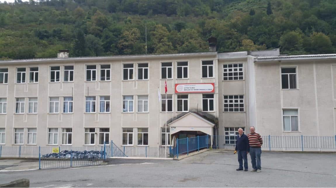 Şalpazarı Ayten Yılmaz Mesleki Ve Teknik Anadolu Lisesi - Ana Fotoğraf