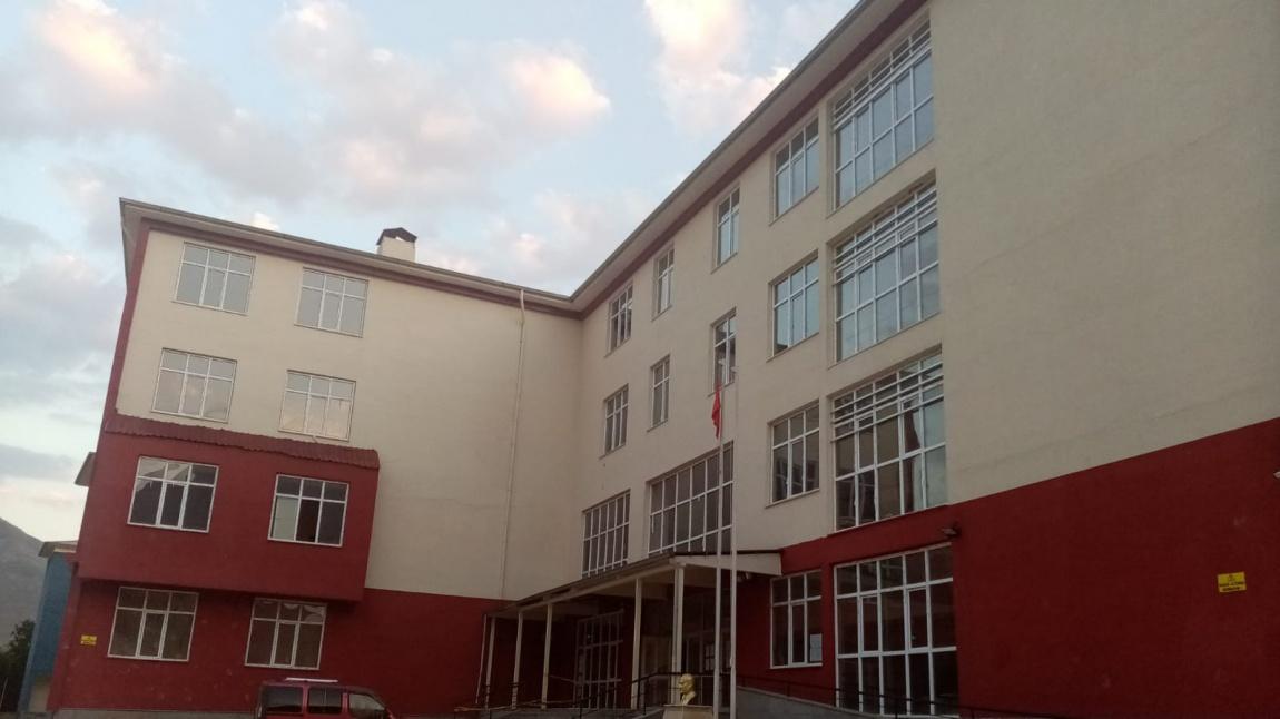Bahçesaray Anadolu İmam Hatip Lisesi