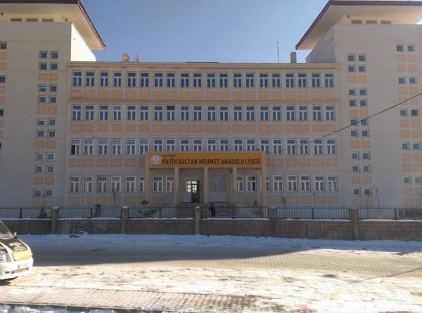 Fatih Sultan Mehmet Anadolu Lisesi