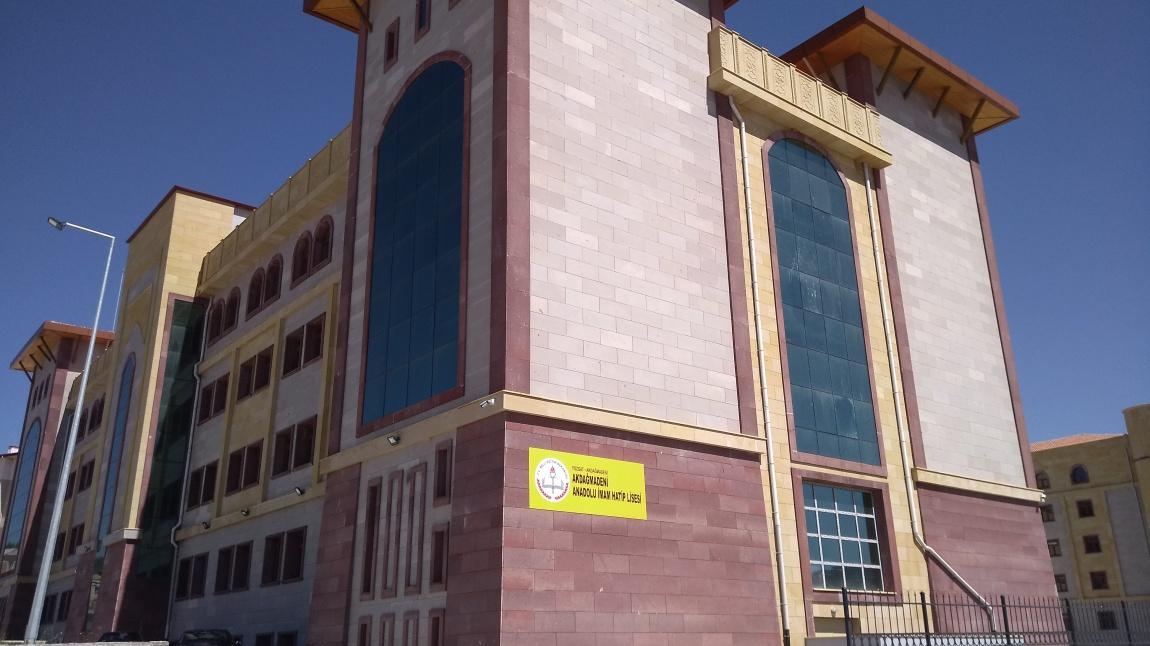 Şehit Hasan Hüseyin Özdemir Anadolu İmam Hatip Lisesi