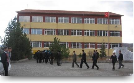 Çekerek Şehit Mehmet Ünver Mesleki Ve Teknik Anadolu Lisesi